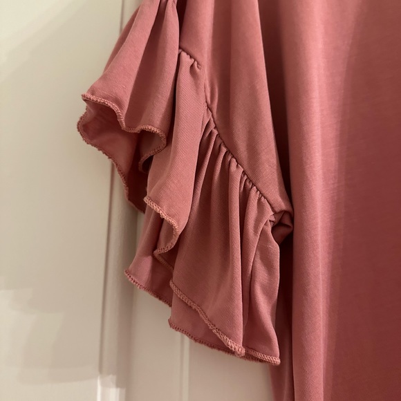 Caution to the Wind Mauve Tie-Front Top - Picture 2 of 5